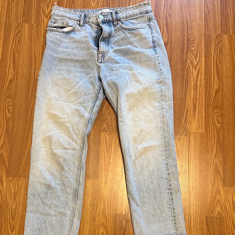 Zara Light Wash Straight Jeans